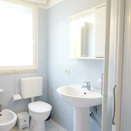 Guido Reni アパート リド・ディ・スピーナ