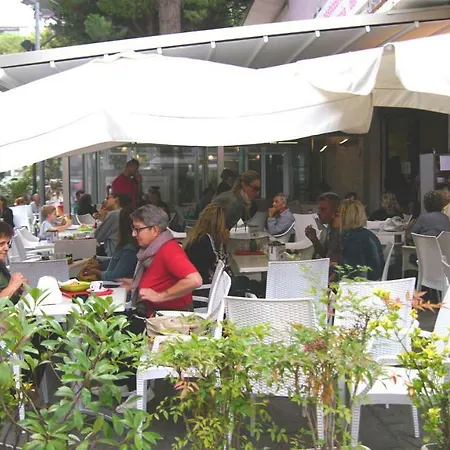 アパート Guido Reni